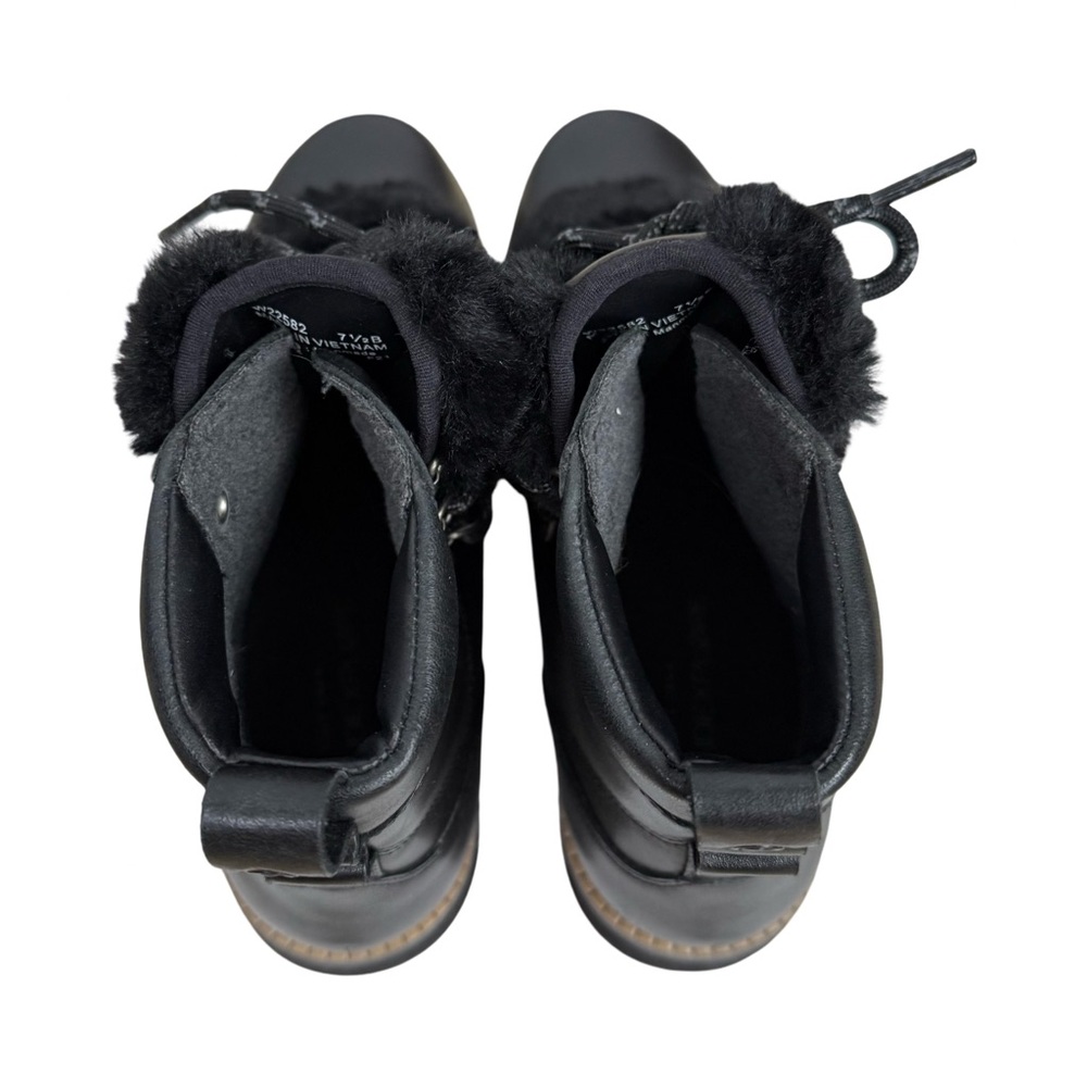 COLE HAAN
Zerogrand Lodge Hiker Boots Black Leather Waterproof Faux Fur EUC - Picture 6 of 10